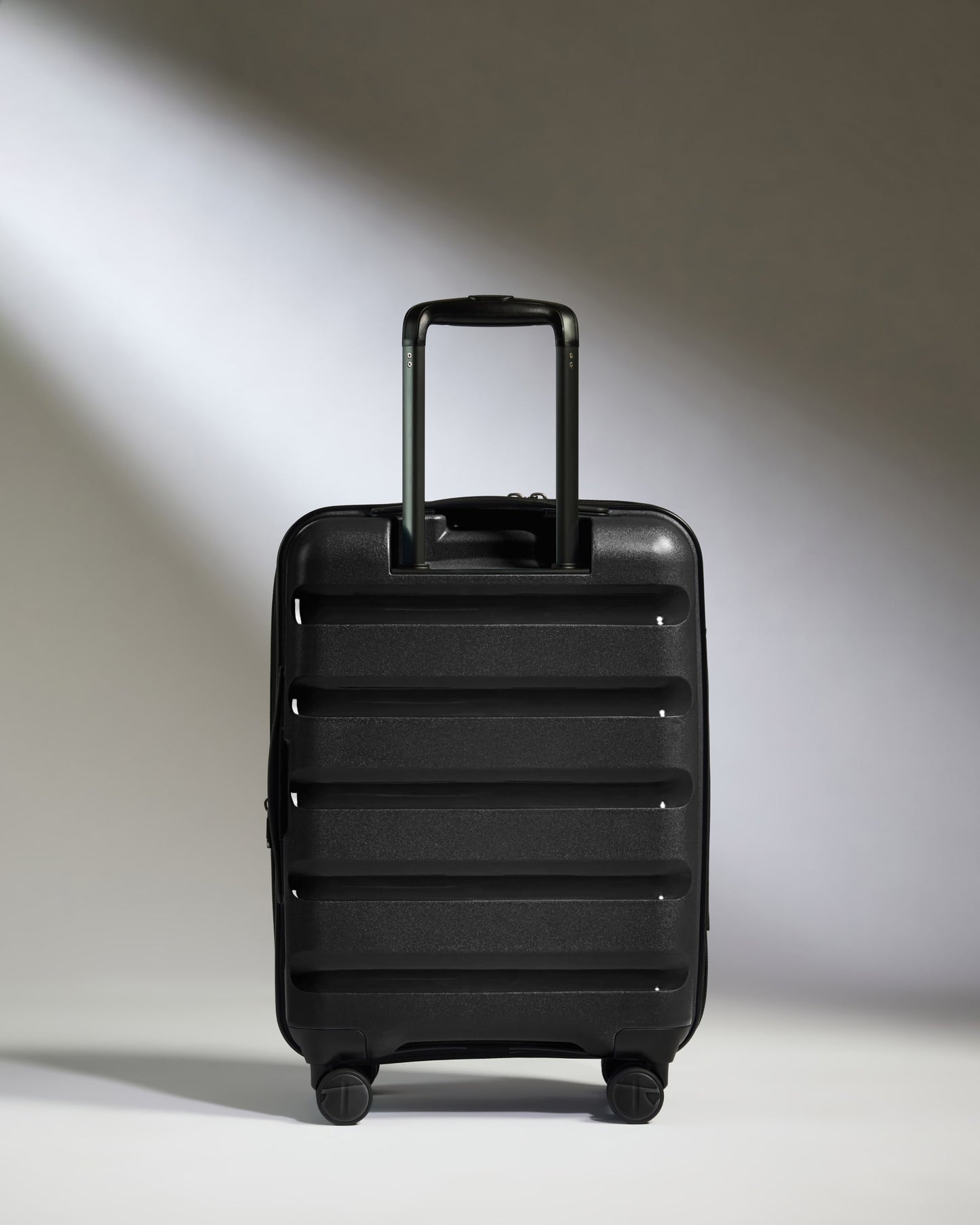 Expandable Cabin Suitcase in Black - Logo Stripe
