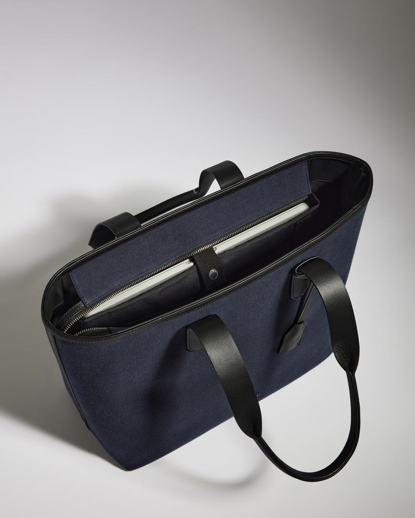 Heritage Tote Bag in Navy