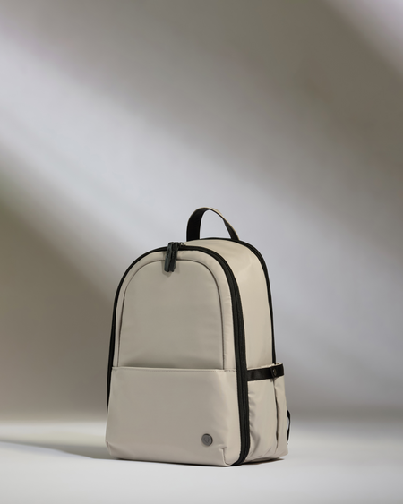 Chelsea backpack in taupe