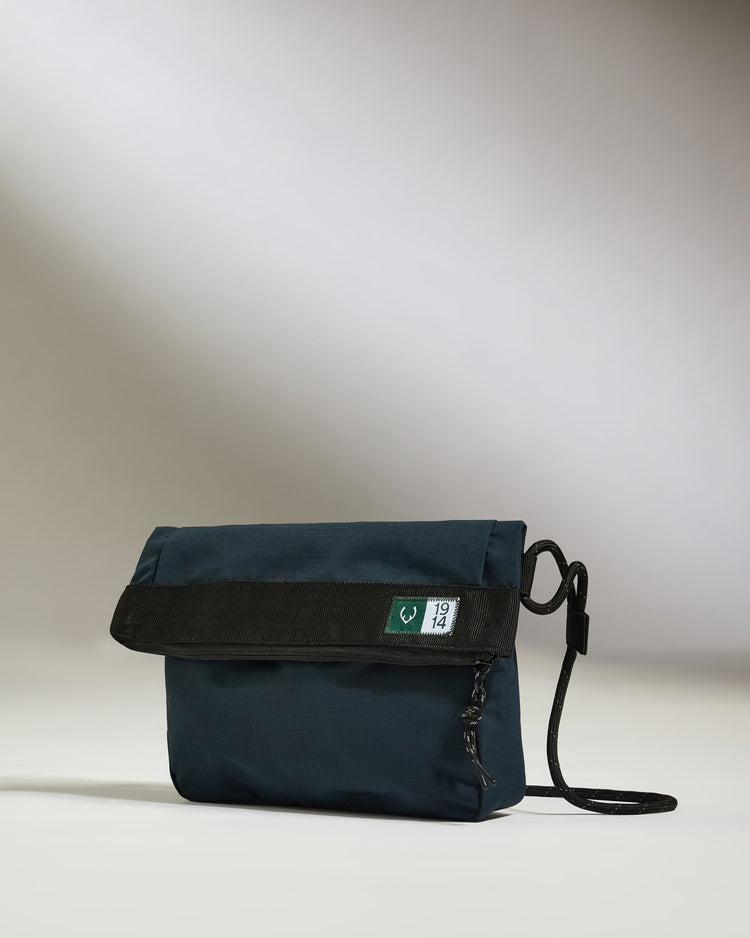 Essential Crossbody Bag in Navy