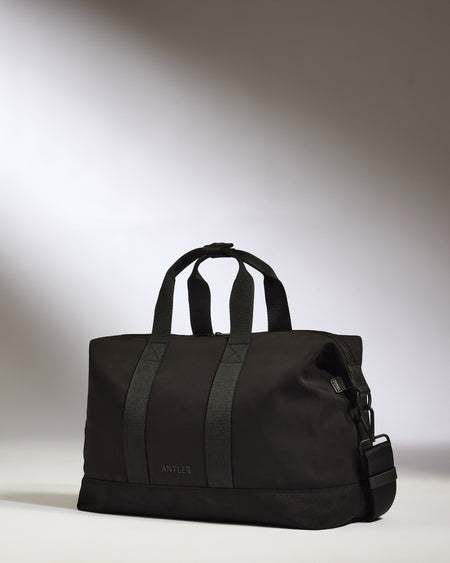 Icon Overnight Bag in Black