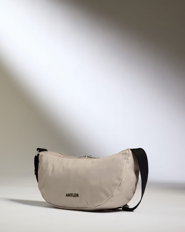 Icon Slingbag in Taupe