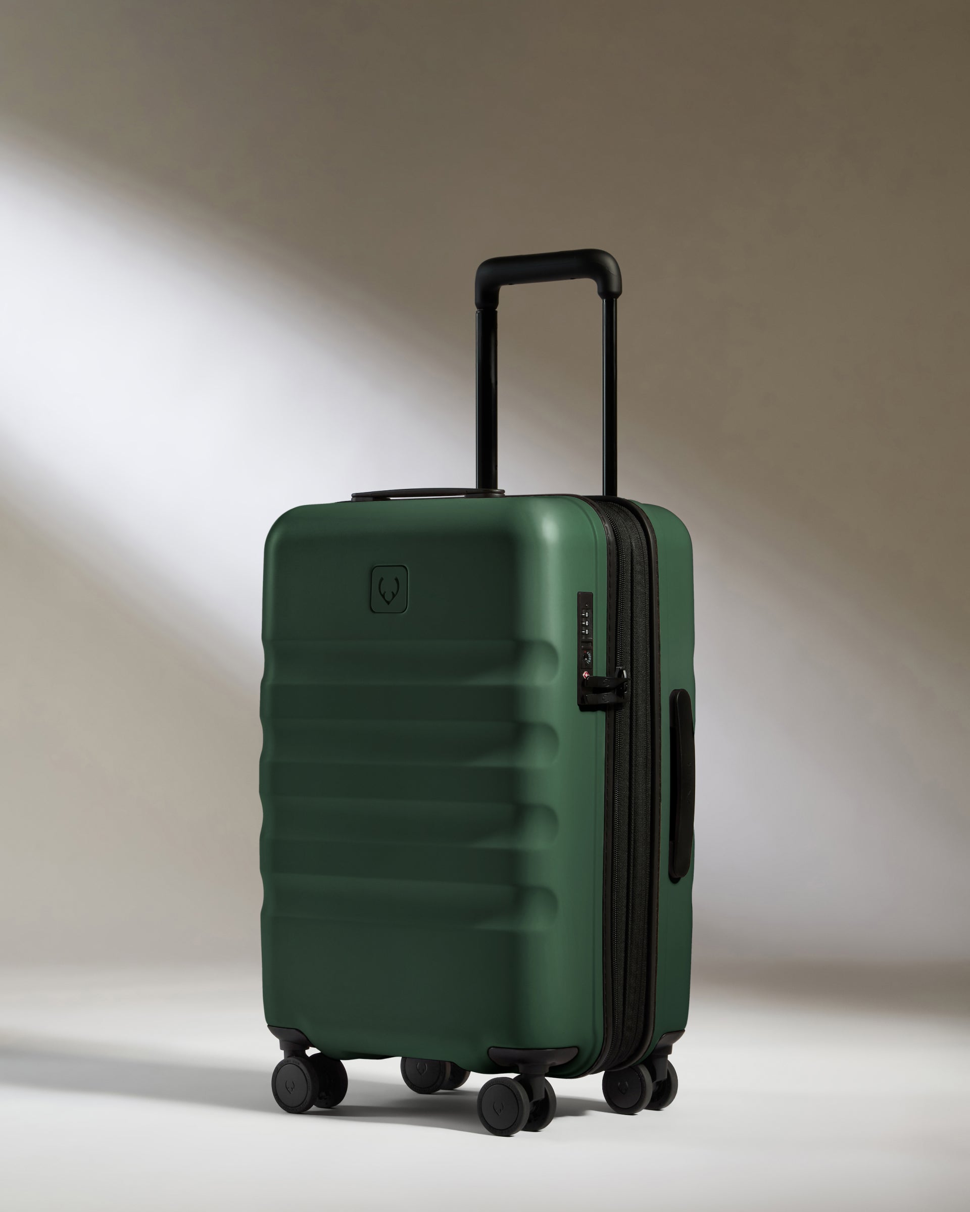 Expandable cabin suitcase on sale