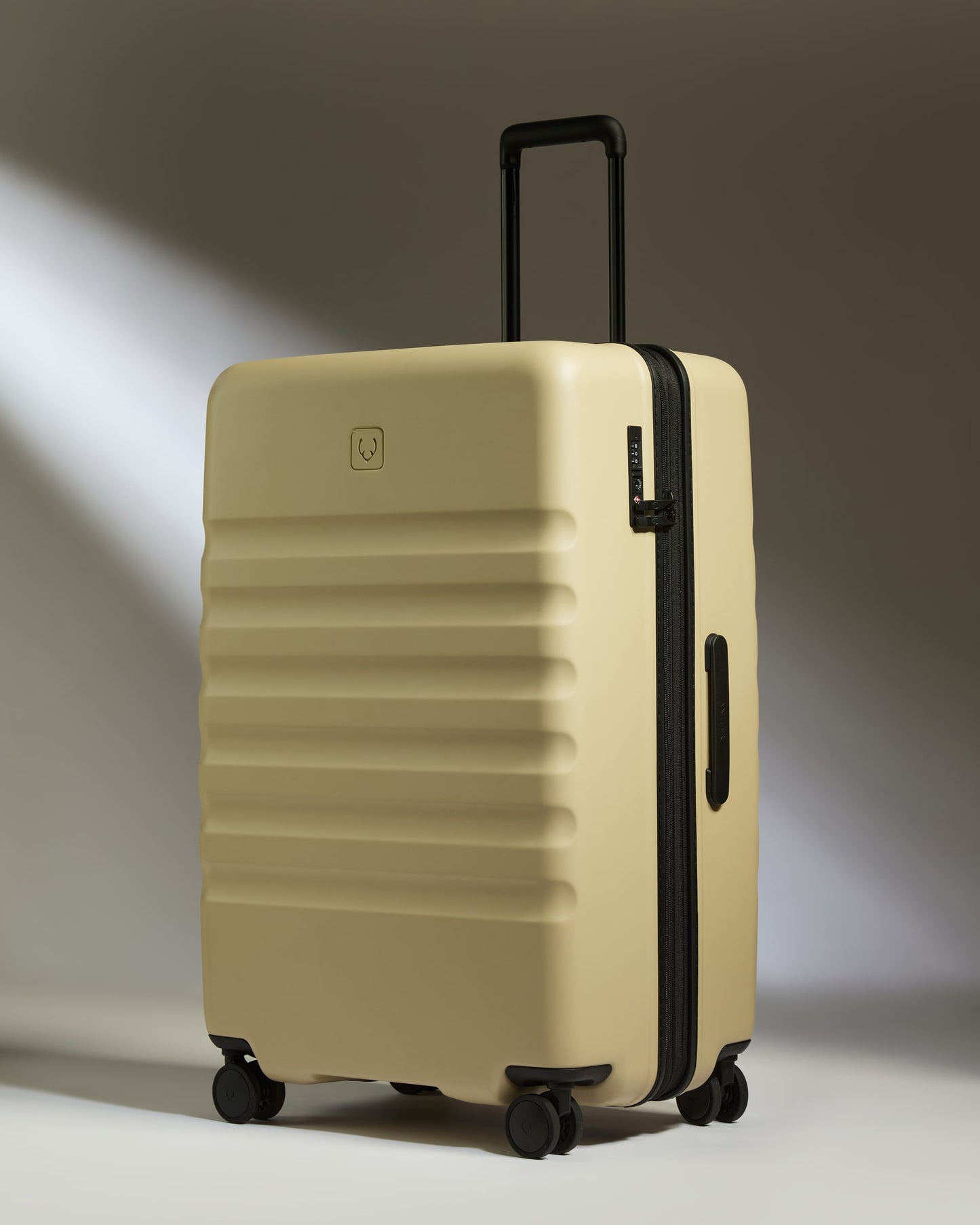 Large Cabin Suitcase Set in Dune Yellow - Icon Stripe