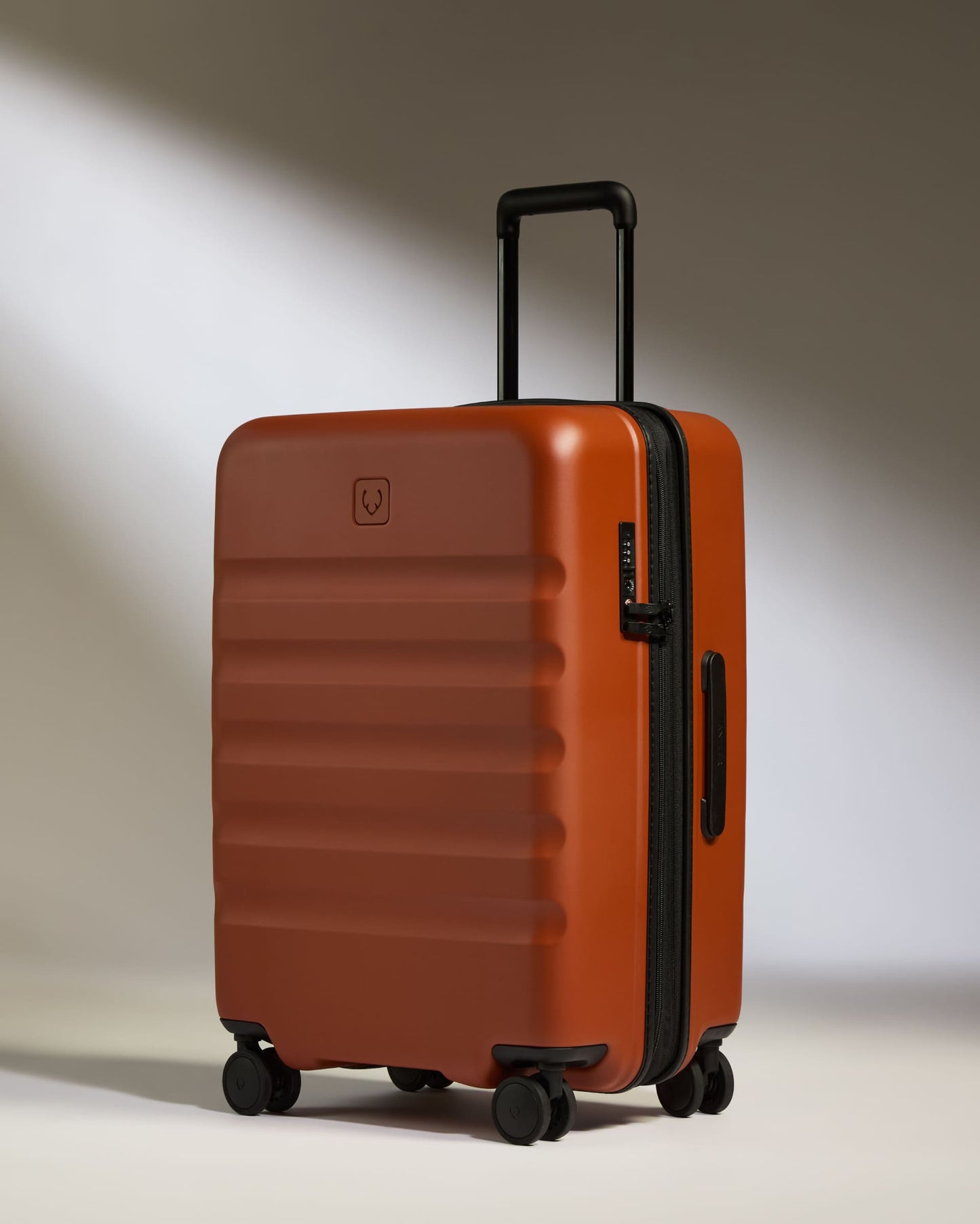 Expandable Cabin Suitcase Set in Maple Red - Icon Stripe