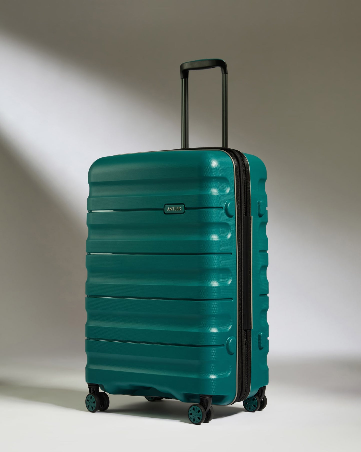 Medium Suitcase in Deep Teal - Lincoln