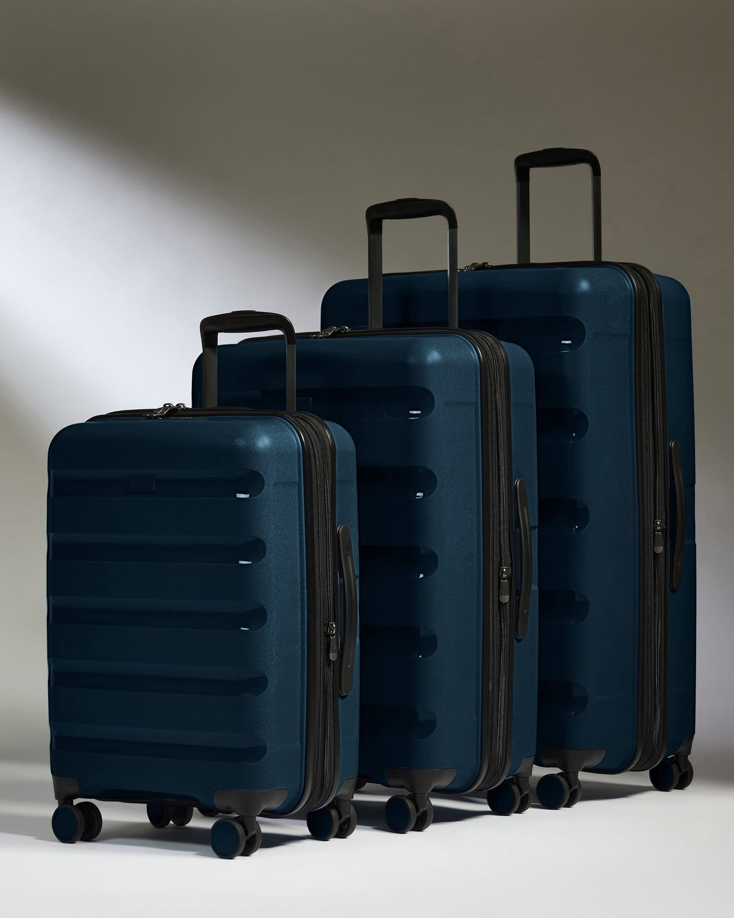 Expandable Cabin Suitcase Set in Midnight Blue - Logo Stripe