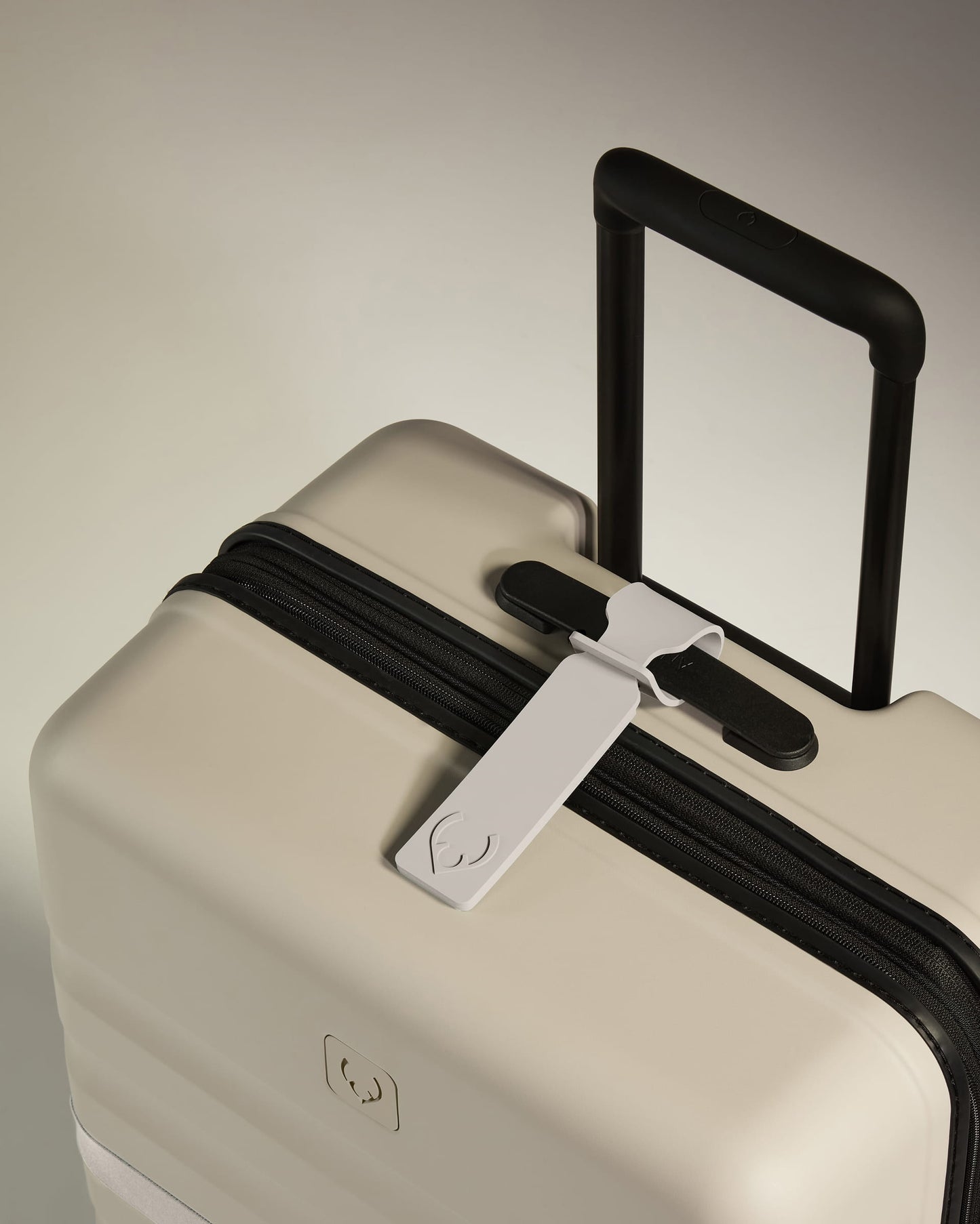 Luggage Tag in Taupe