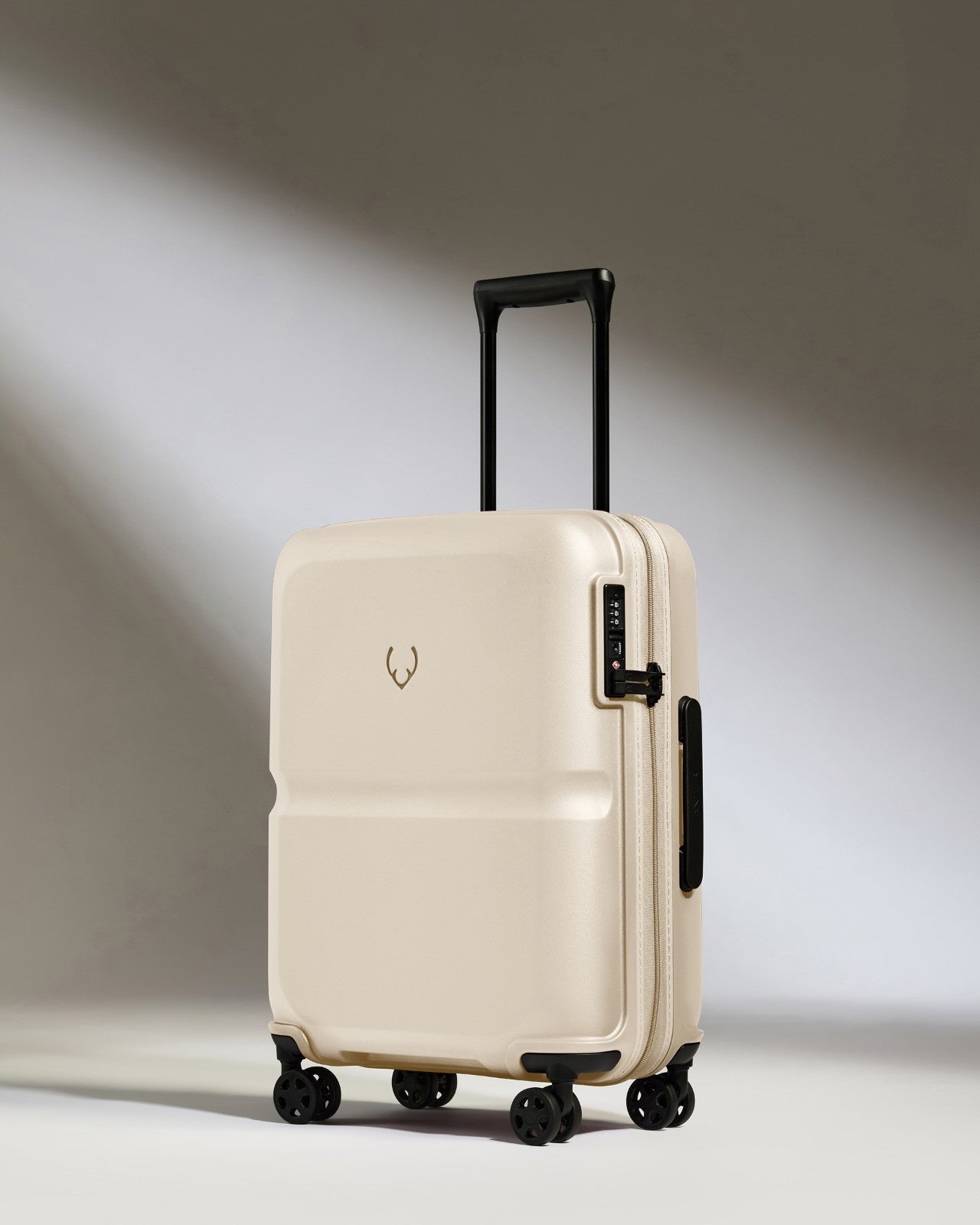 Suitcase Set in Wheat Beige - Single Stripe