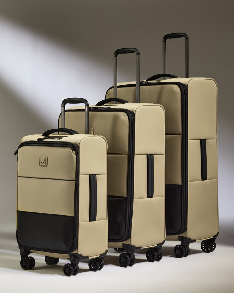 Lightest Suitcase Set in Sand - Soft Stripe 2.0