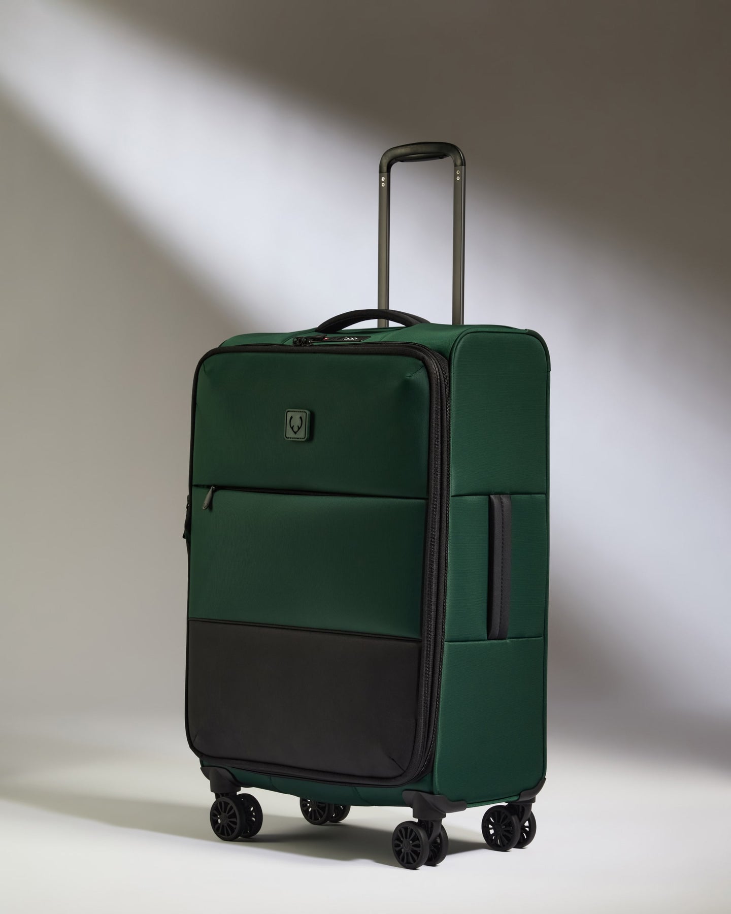 Lightest Medium Suitcase in Antler Green - Soft Stripe 2.0