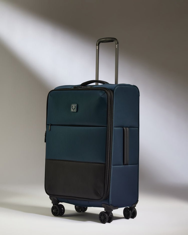 Lightest Medium Suitcase in Indigo Blue - Soft Stripe 2.0