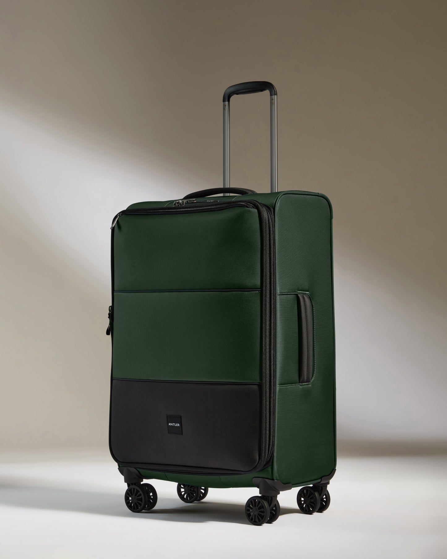 Lightest Suitcase Set in Antler Green - Soft Stripe