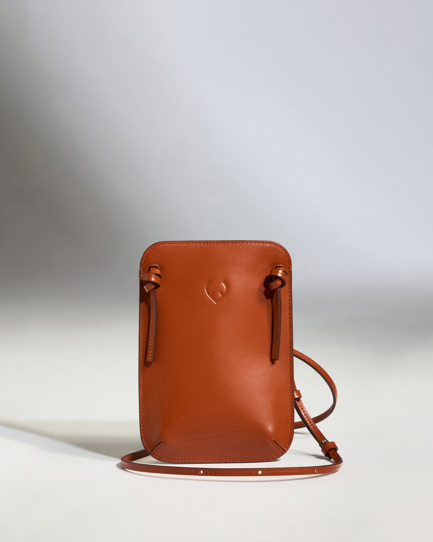 Crossbody Bag in Tan Leather - Heritage Collection