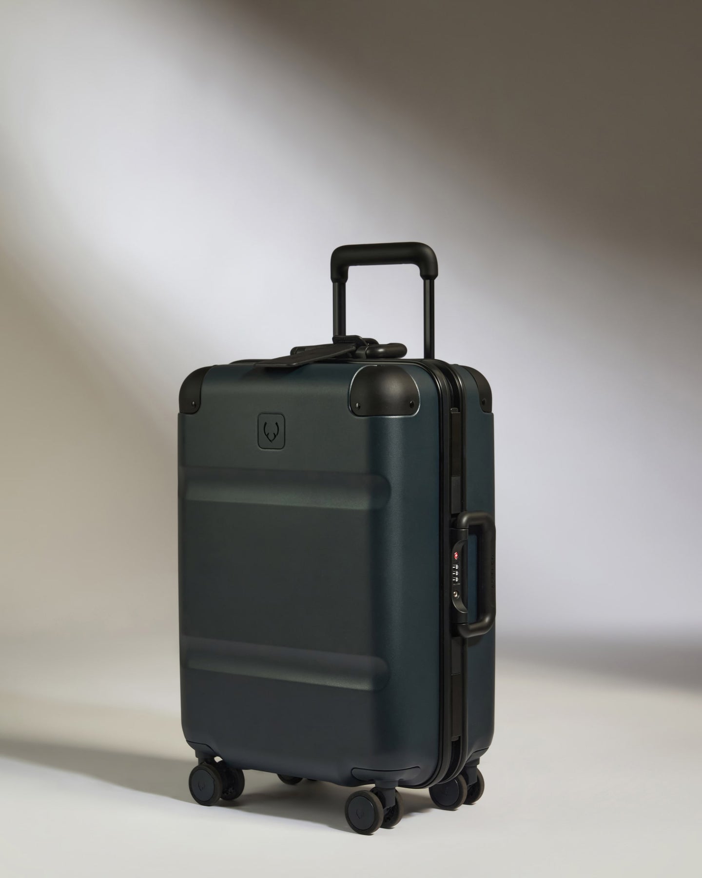 Luggage Tag in Black Leather - Heritage