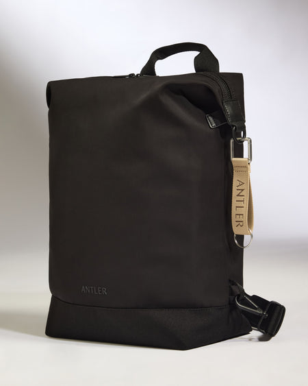 Icon Keyring in Sand