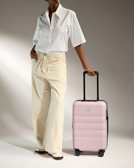 Expandable Cabin Suitcase in Moorland Pink - Icon Stripe