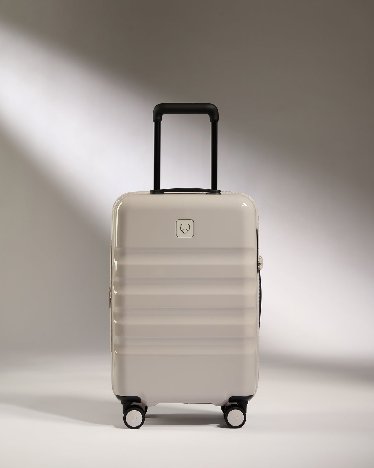 Expandable Cabin Suitcase in Taupe Gloss - Icon Stripe
