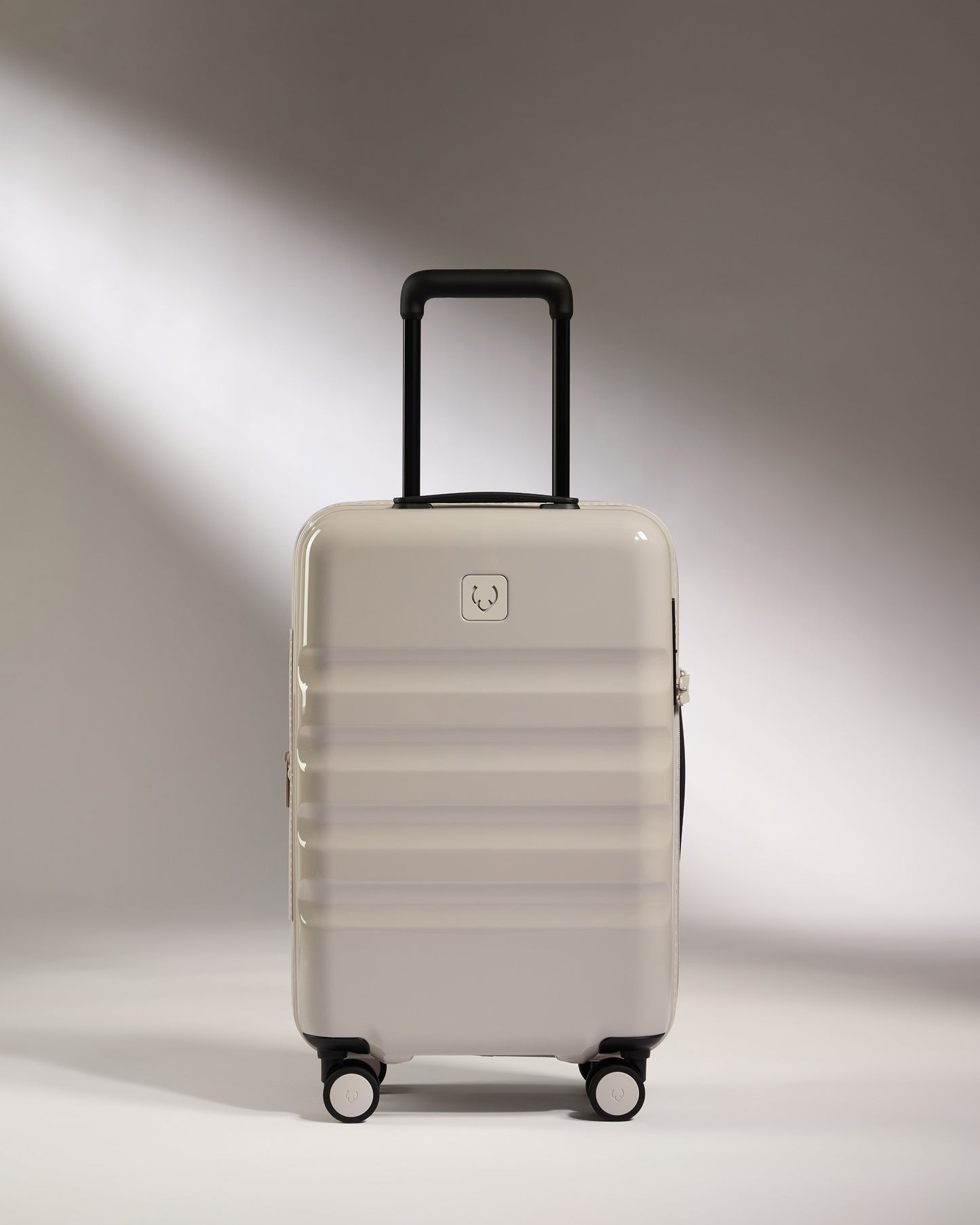 Expandable Cabin Suitcase in Taupe Gloss - Icon Stripe