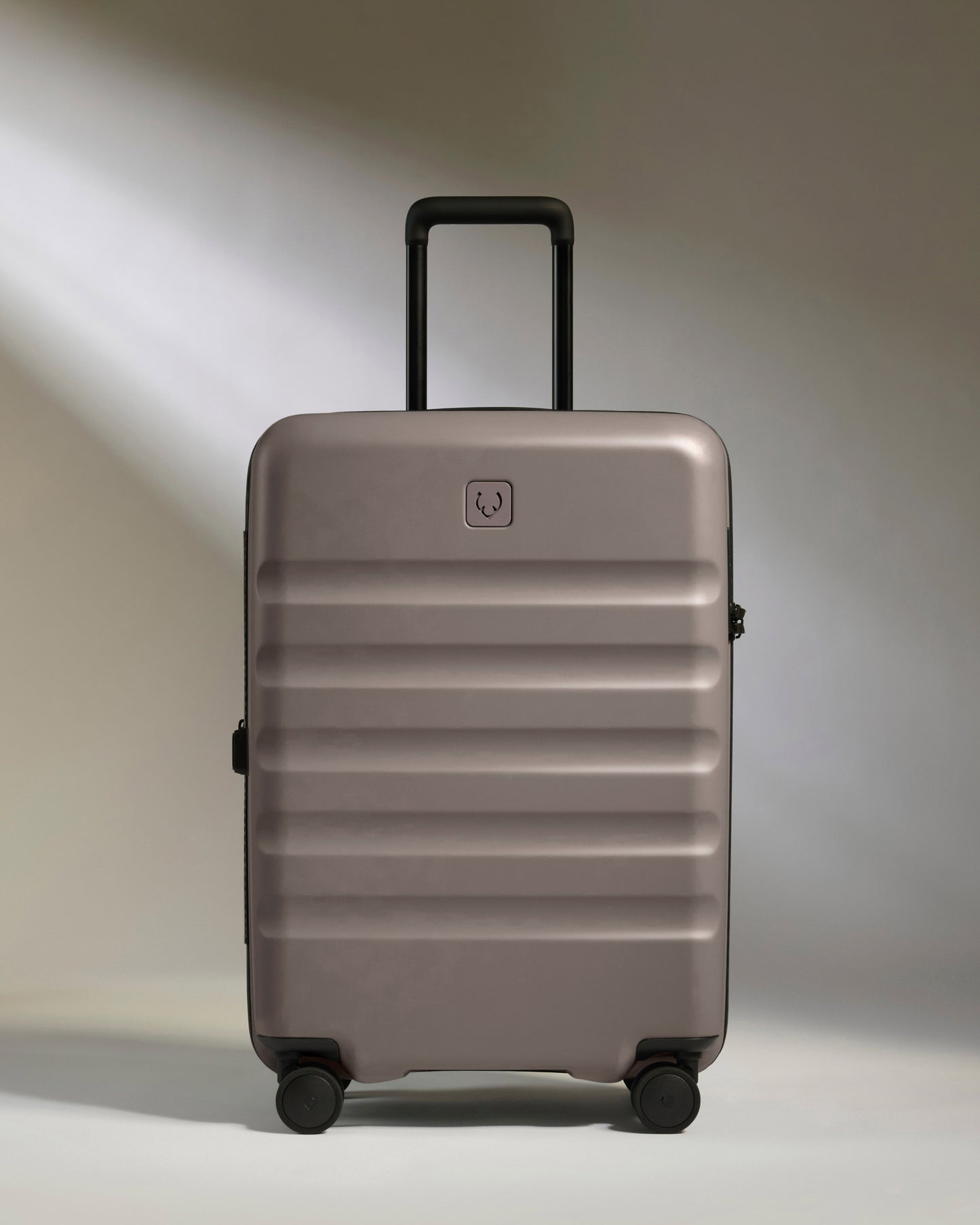 Medium Suitcase in Pebble Grey - Icon Stripe
