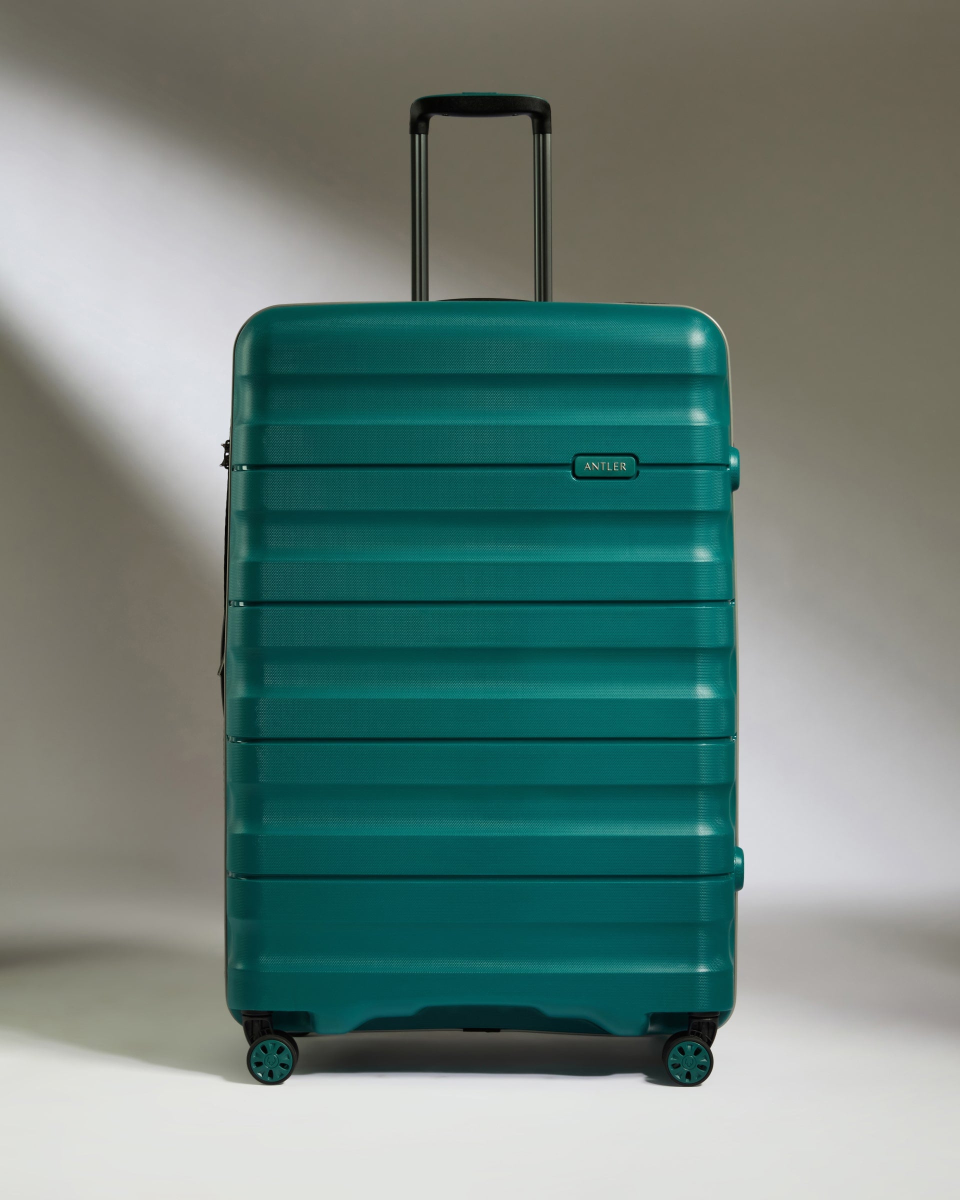 Large Suitcase in Blue (Deep Teal) Lincoln Hard Suitcase Antler