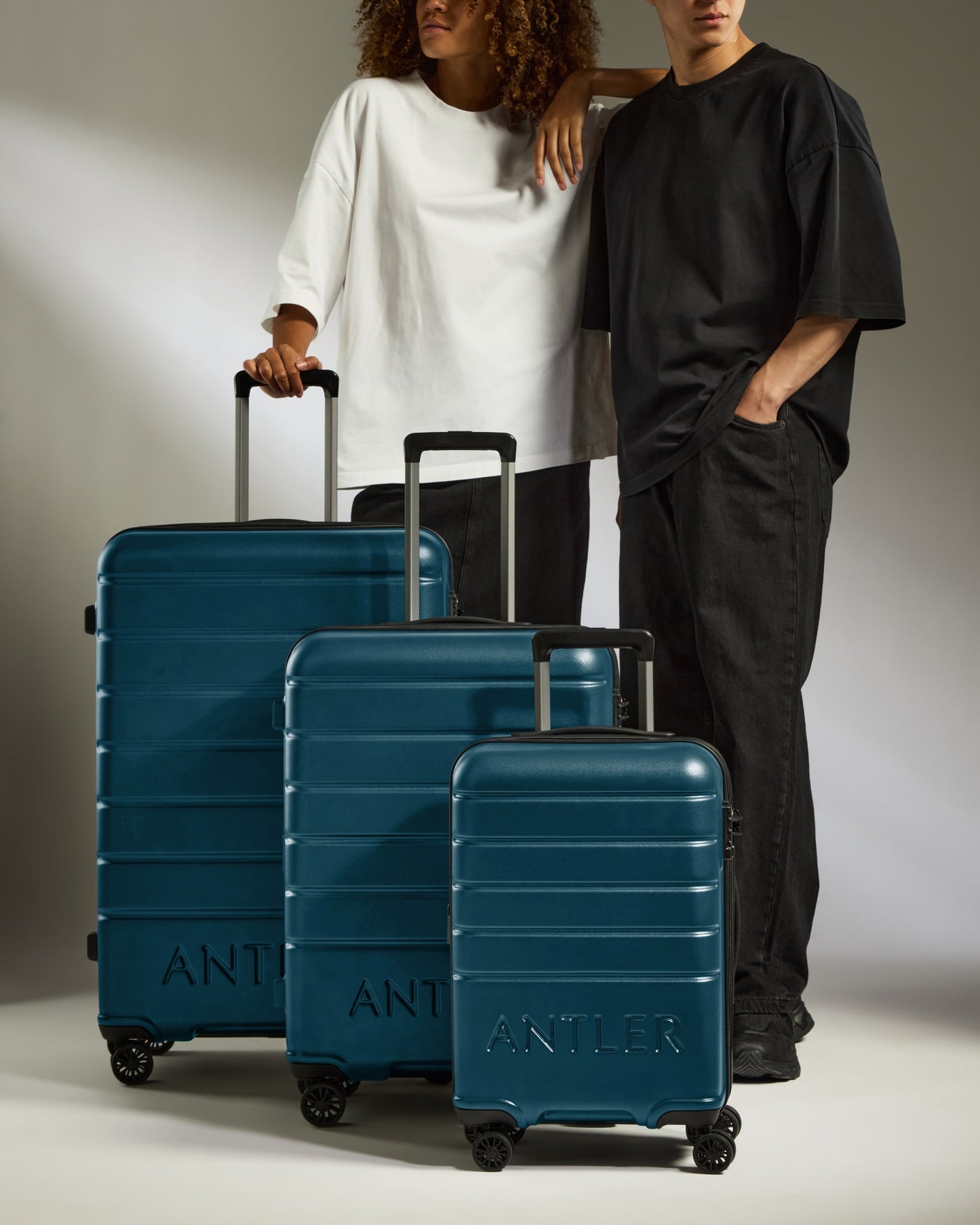 Suitcase Set in Soft Blue - Logo