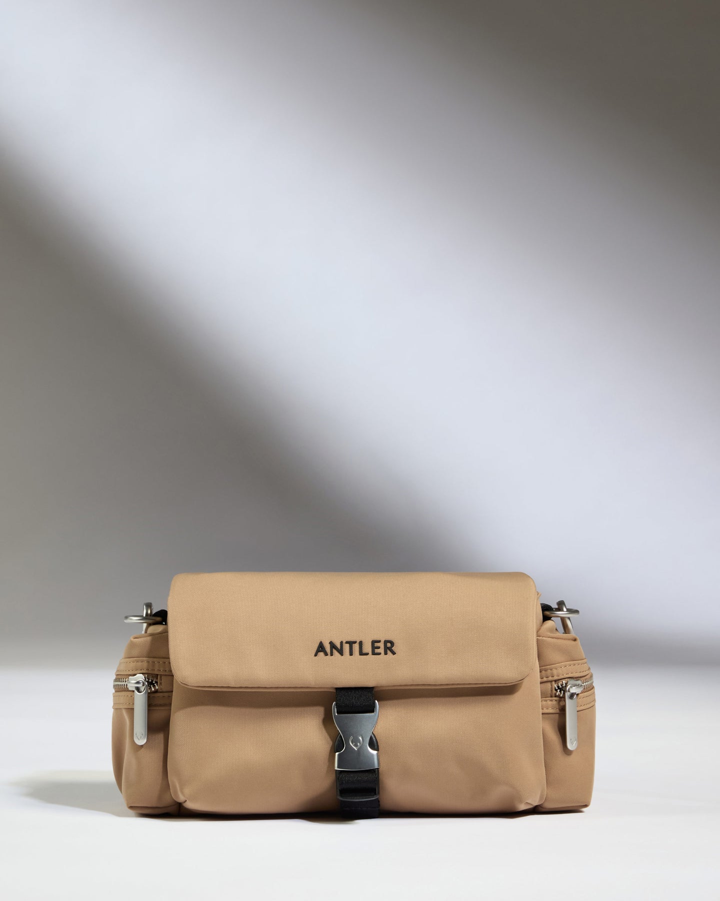 Icon Mini Messenger in Sand