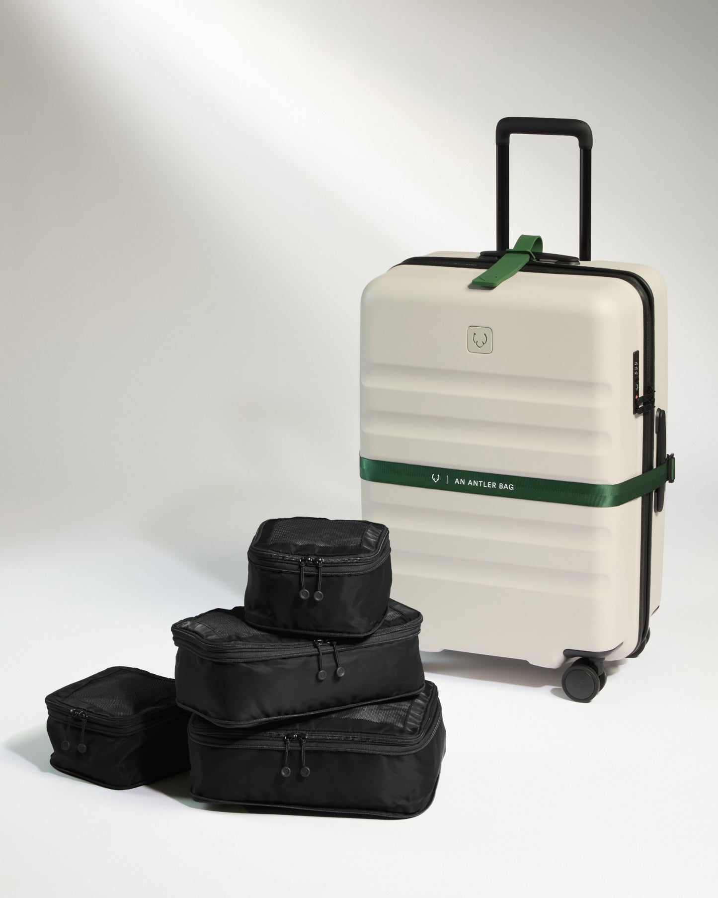 Chelsea 4 packing cubes in black