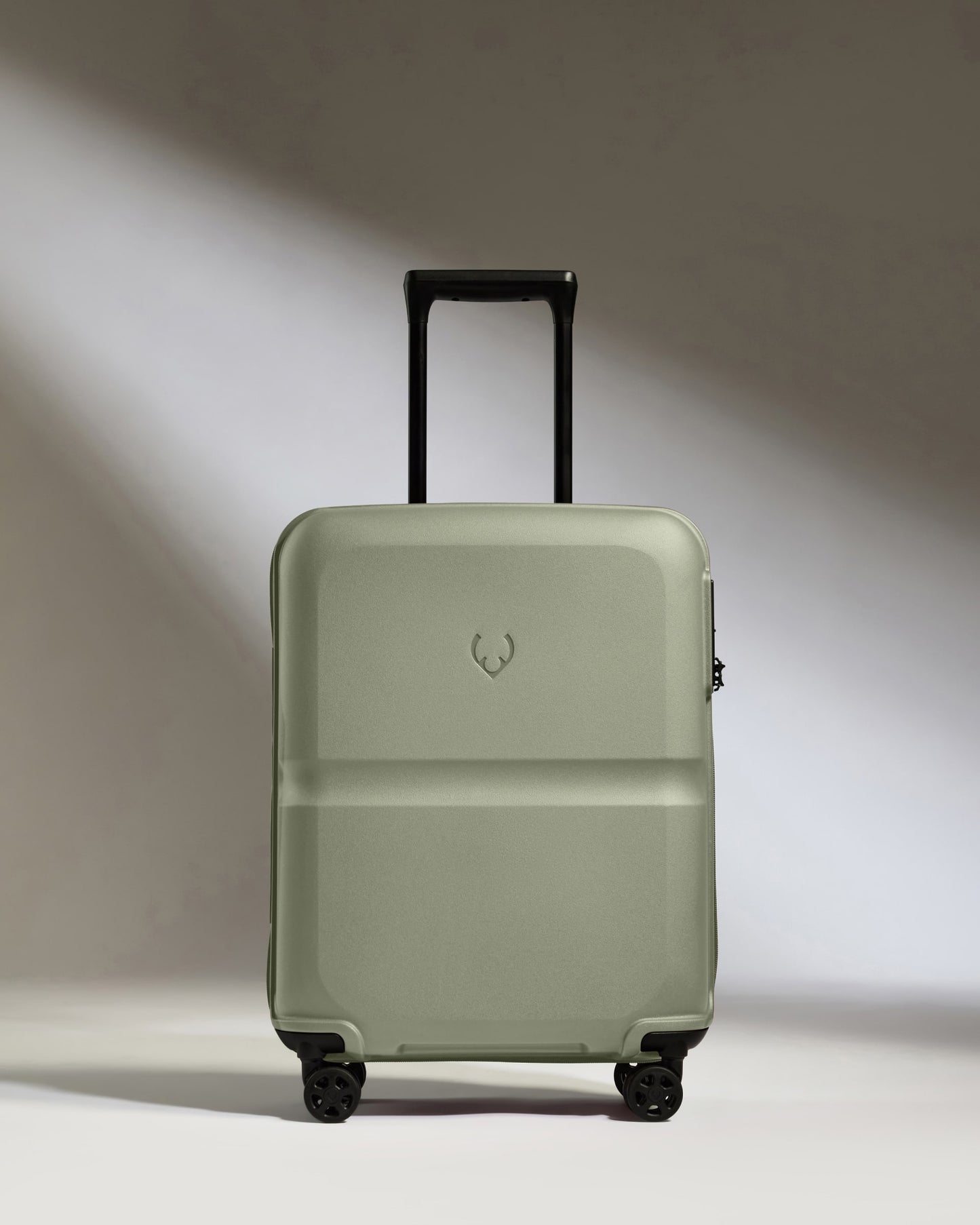 Cabin Suitcase in Clover Green - Single Stripe