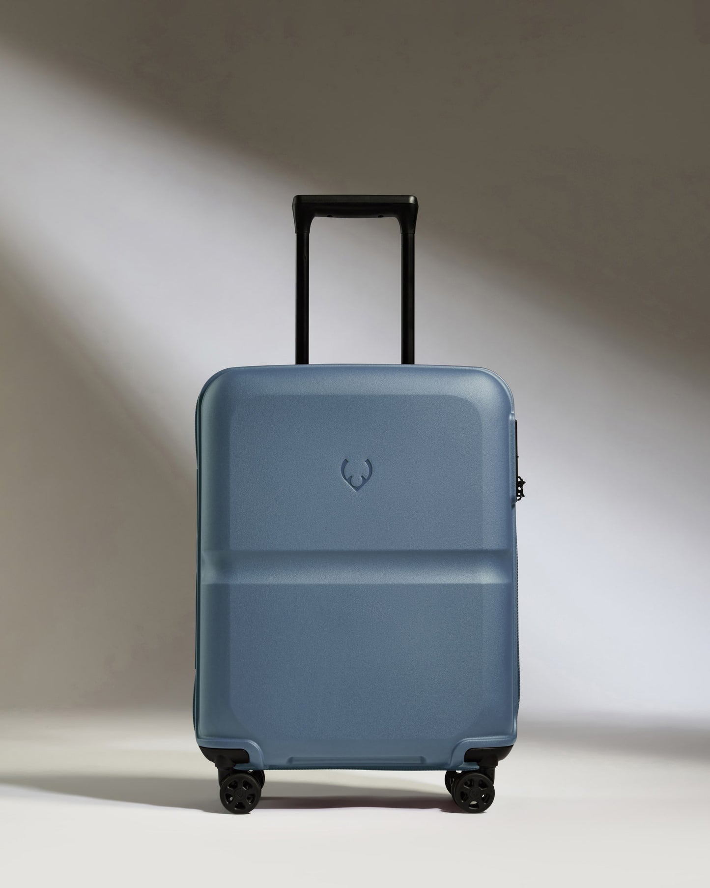 Cabin Suitcase in Cove Blue - Single Stripe