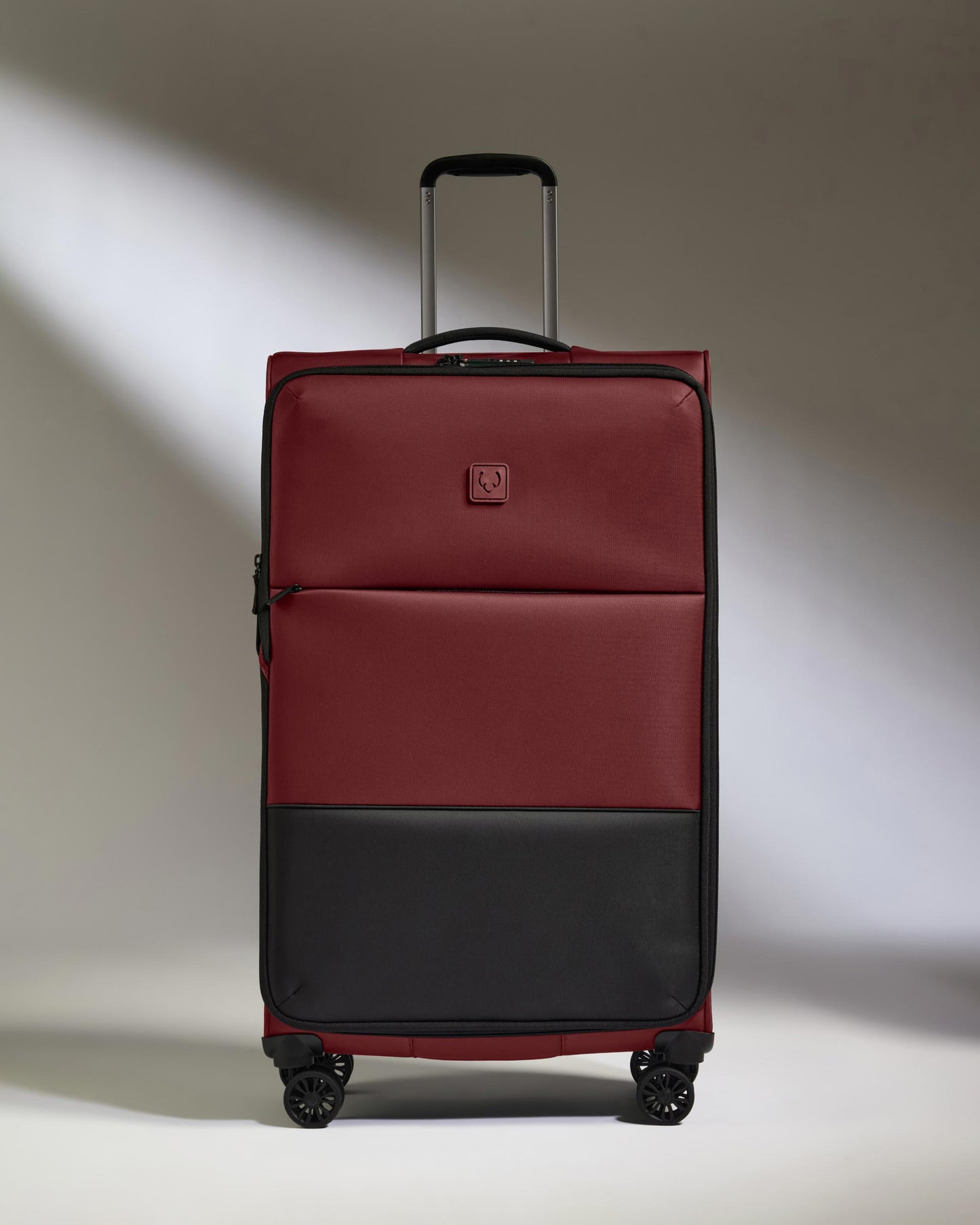 Lightest Large Suitcase in Cedar - Soft Stripe 2.0