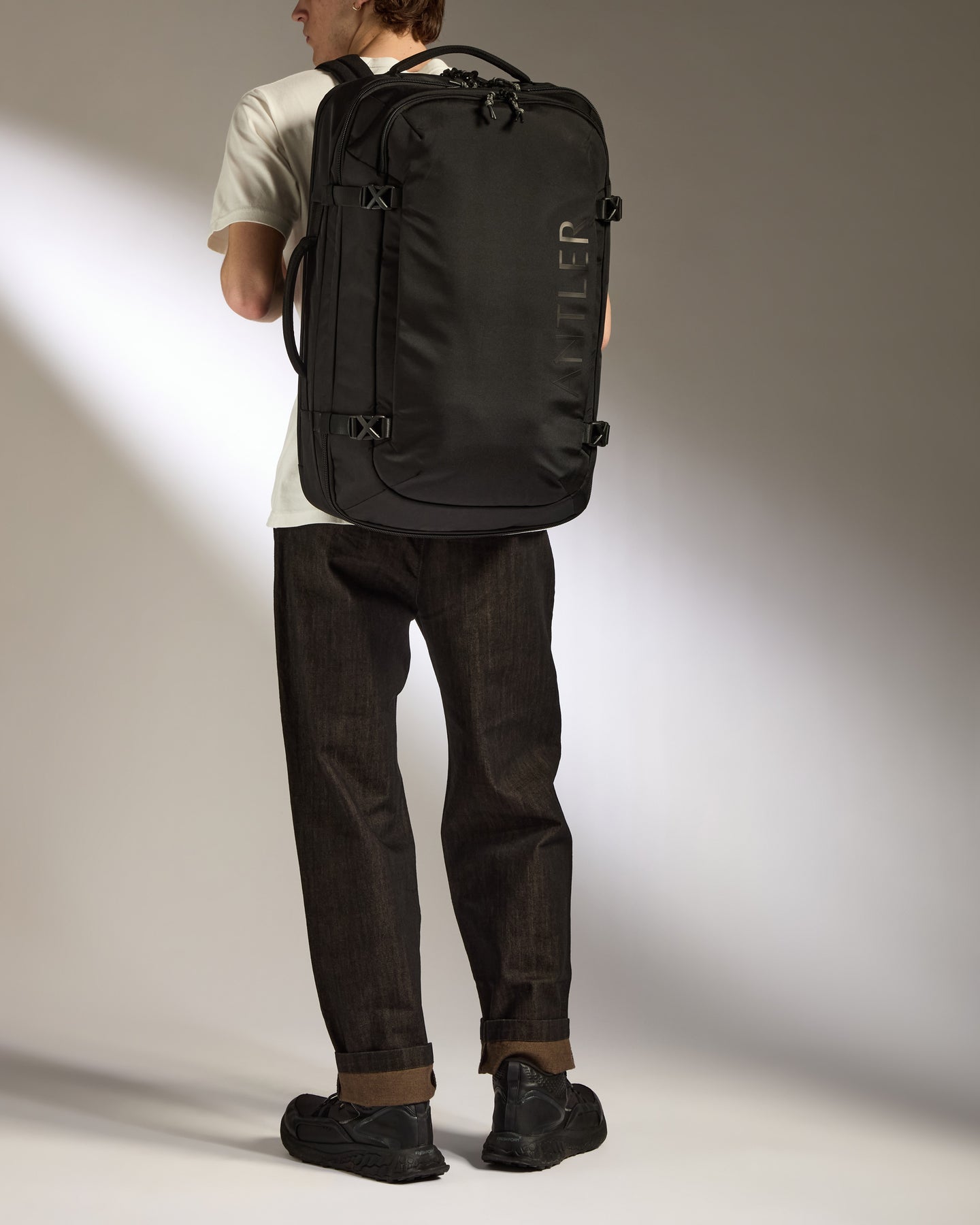 Discovery 60L Backpack in Black
