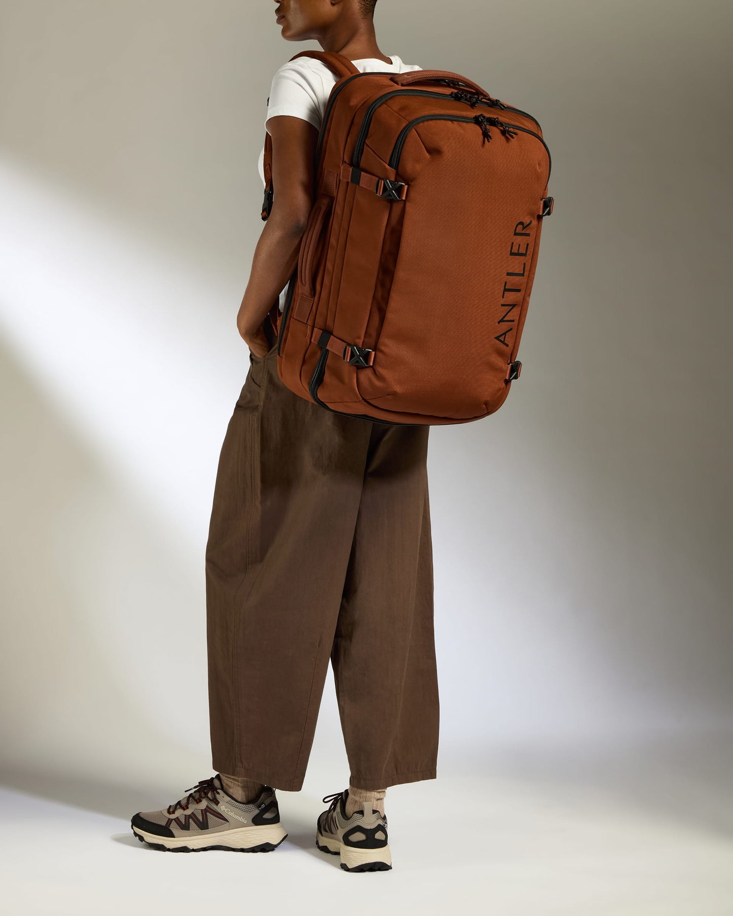 Discovery 60L Hybrid Duffle Backpack in Clay Brown