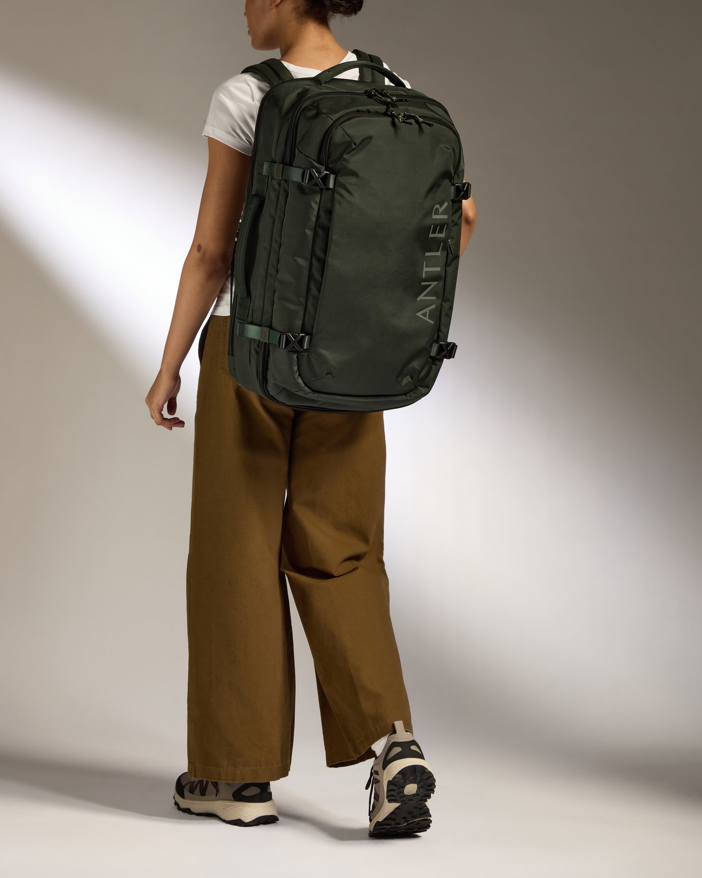 Discovery 60L Backpack in Dark Forest Green