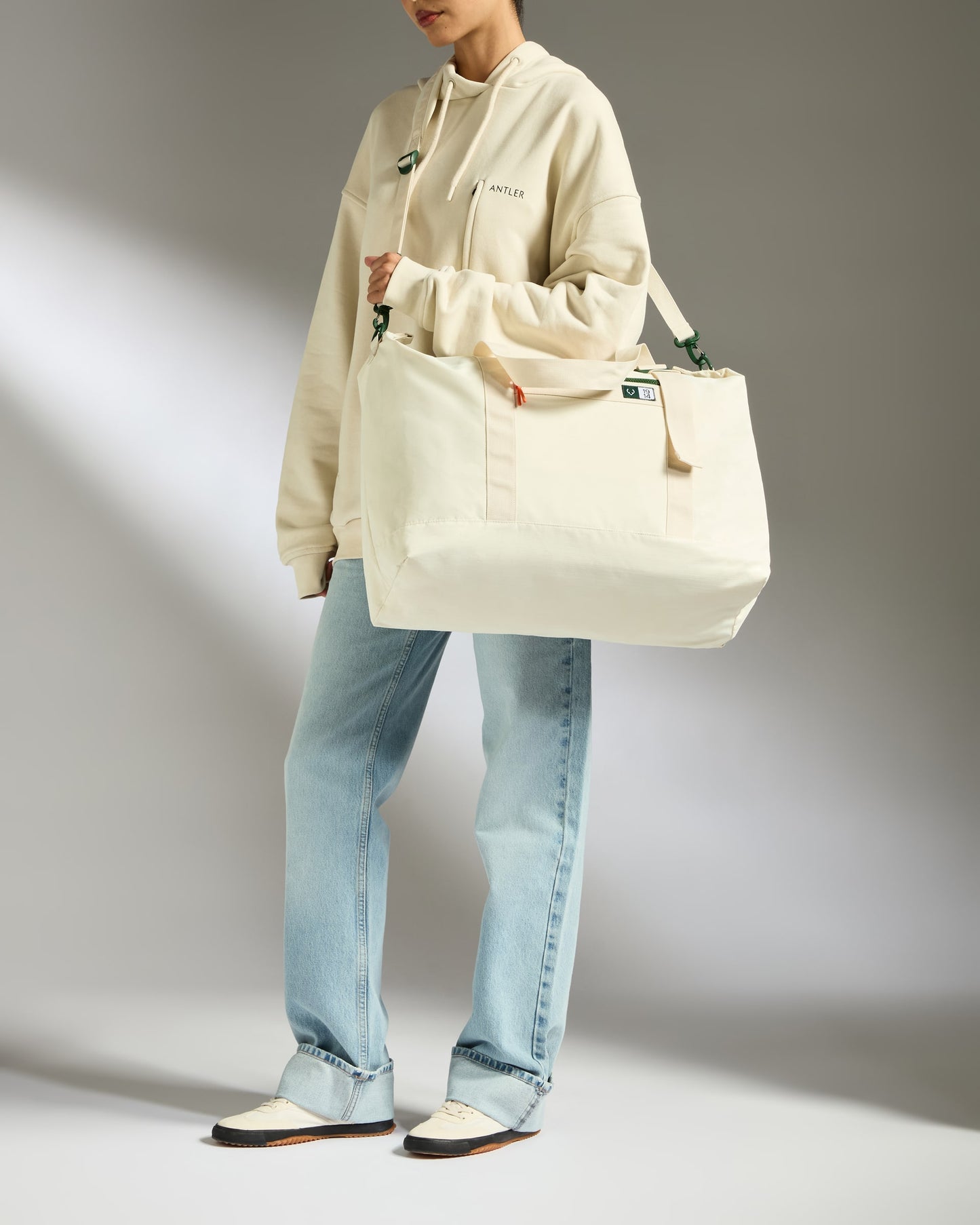 Essential Weekender Bag in Stone