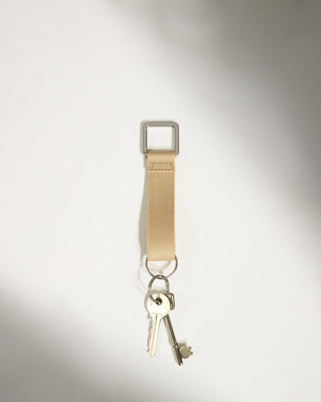 Icon Keyring in Sand
