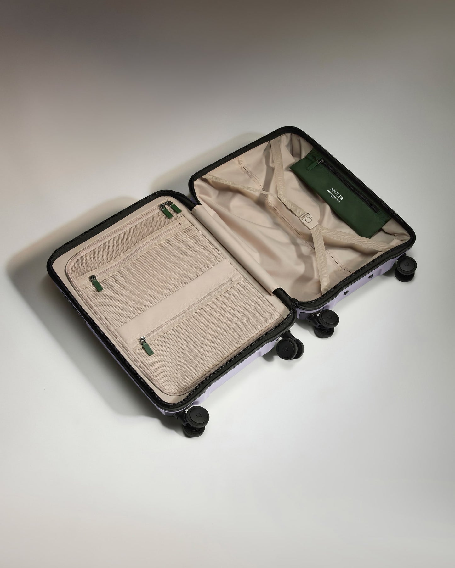 Cabin Suitcase in Meadow Purple - Icon Stripe