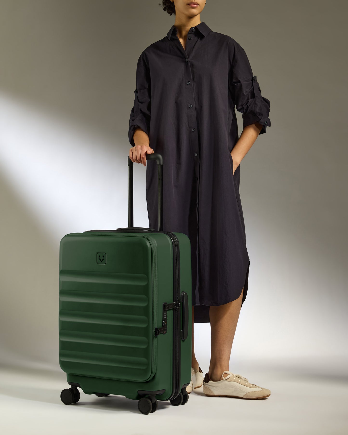 Dual Opening Medium Suitcase in Antler Green - Icon Stripe