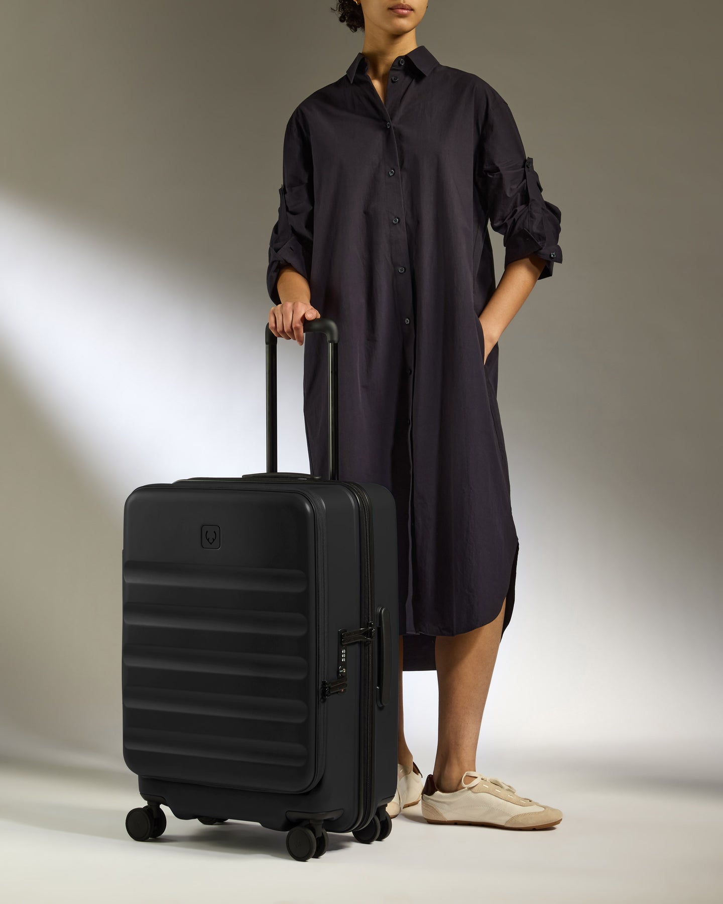 Dual Opening Medium Suitcase in Black - Icon Stripe