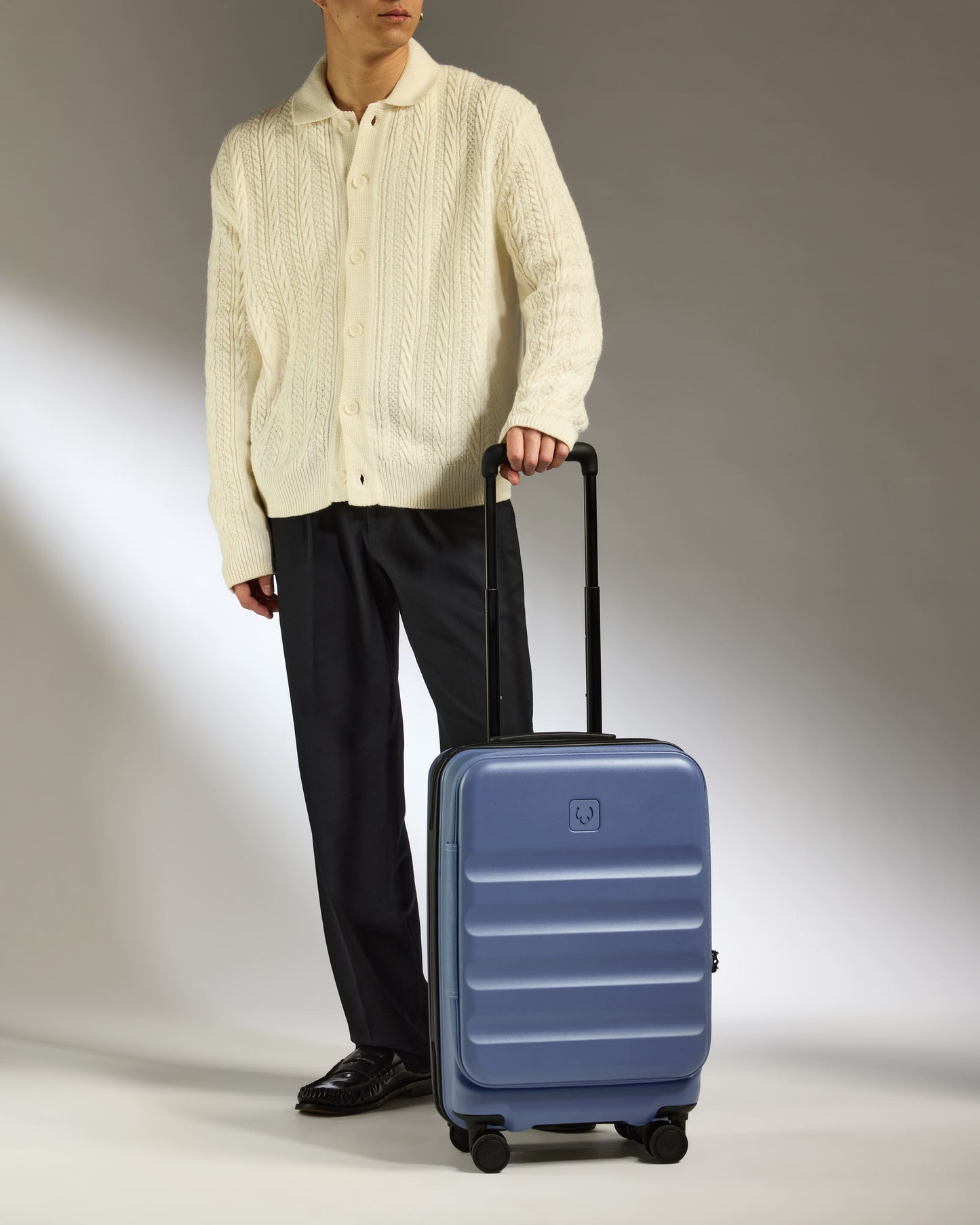 Dual Opening Cabin Suitcase in Ocean Blue - Icon Stripe