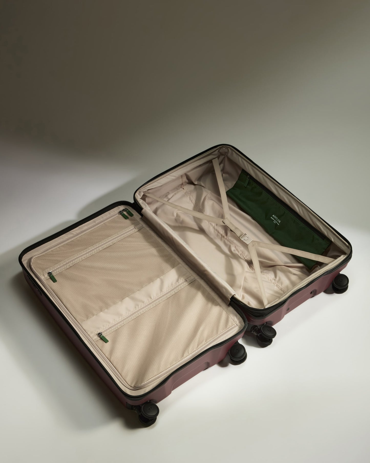 Large Cabin Suitcase Set in Cedar Red - Icon Stripe