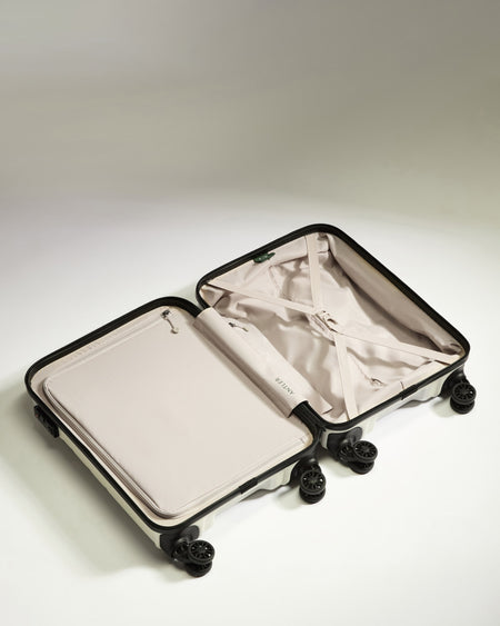 Cabin Suitcase in Arctic Grey - Logo