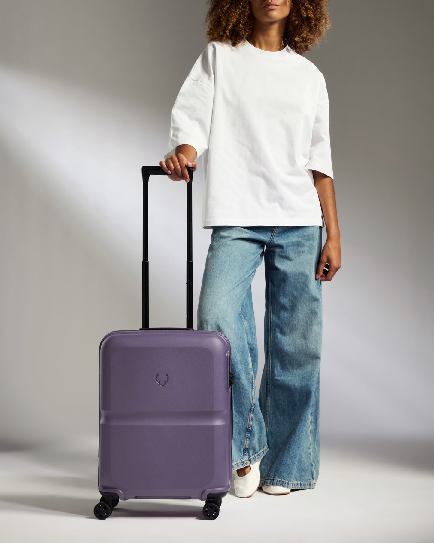 Cabin Suitcase in Thistle Purple - Single Stripe