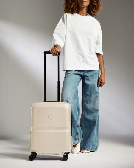 Cabin Suitcase in Wheat Beige - Single Stripe