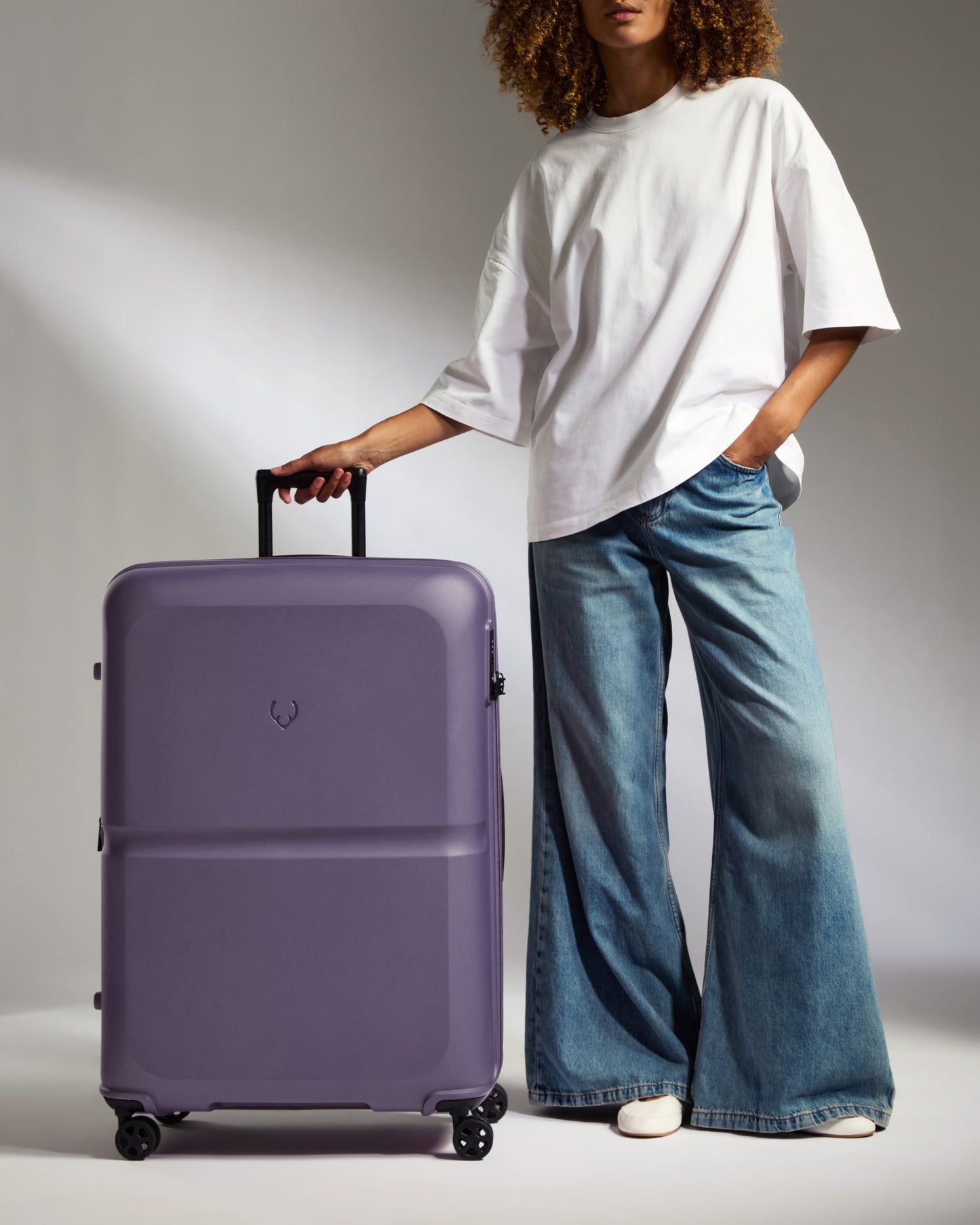 Large Suitcase in Thistle Purple - Single Stripe