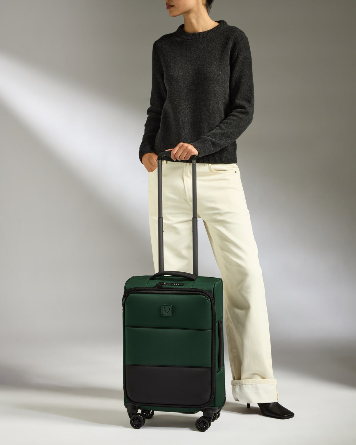 Lightest Cabin Suitcase in Antler Green - Soft Stripe 2.0