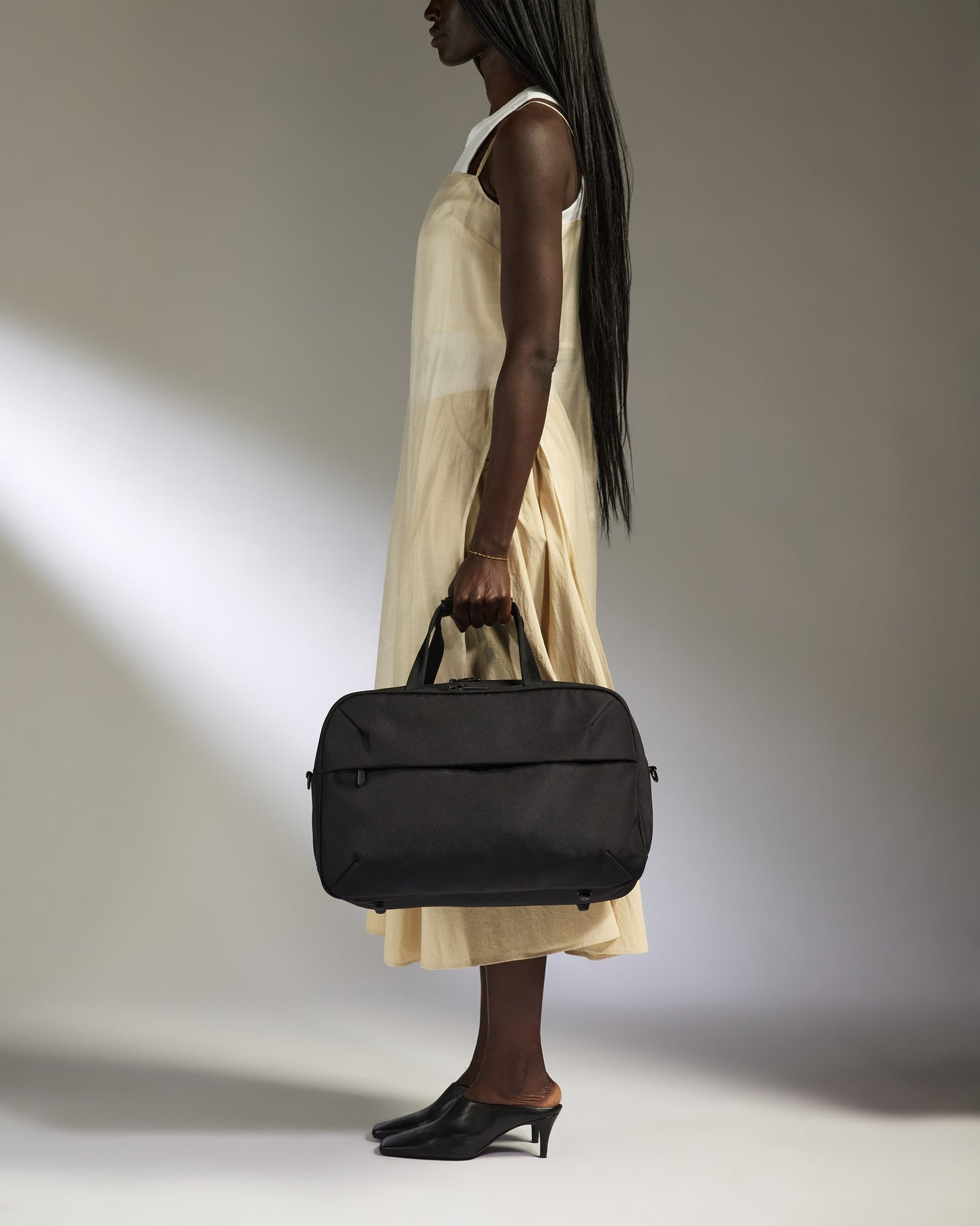 Overnight Bag in Black - Urban Light