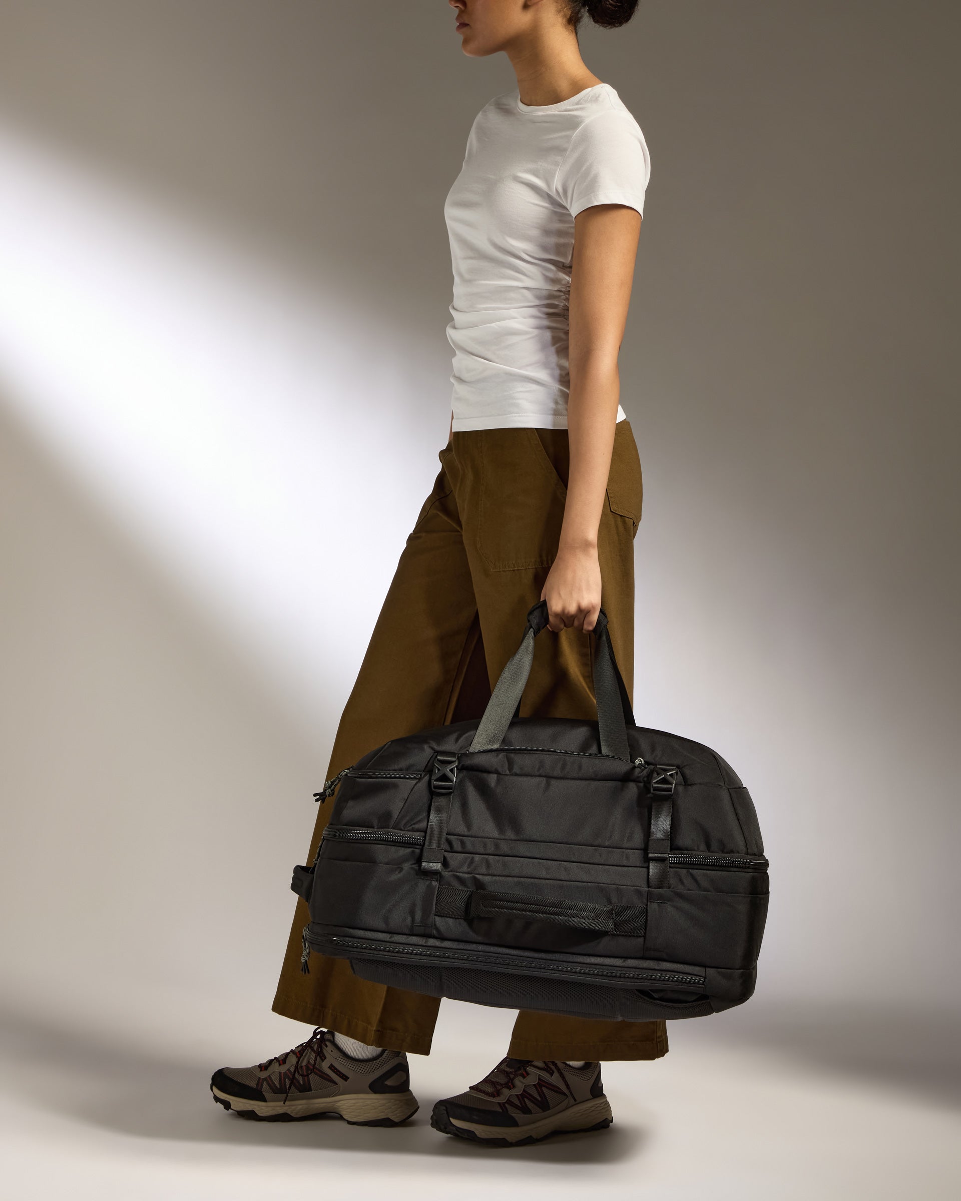 Discovery 60L Backpack in Black