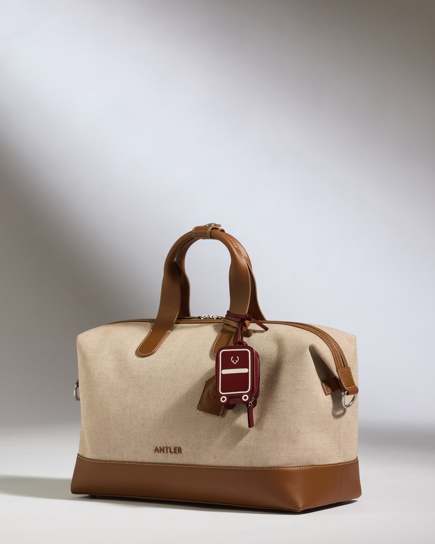 Heritage Leather AirPods Case in Cedar Red