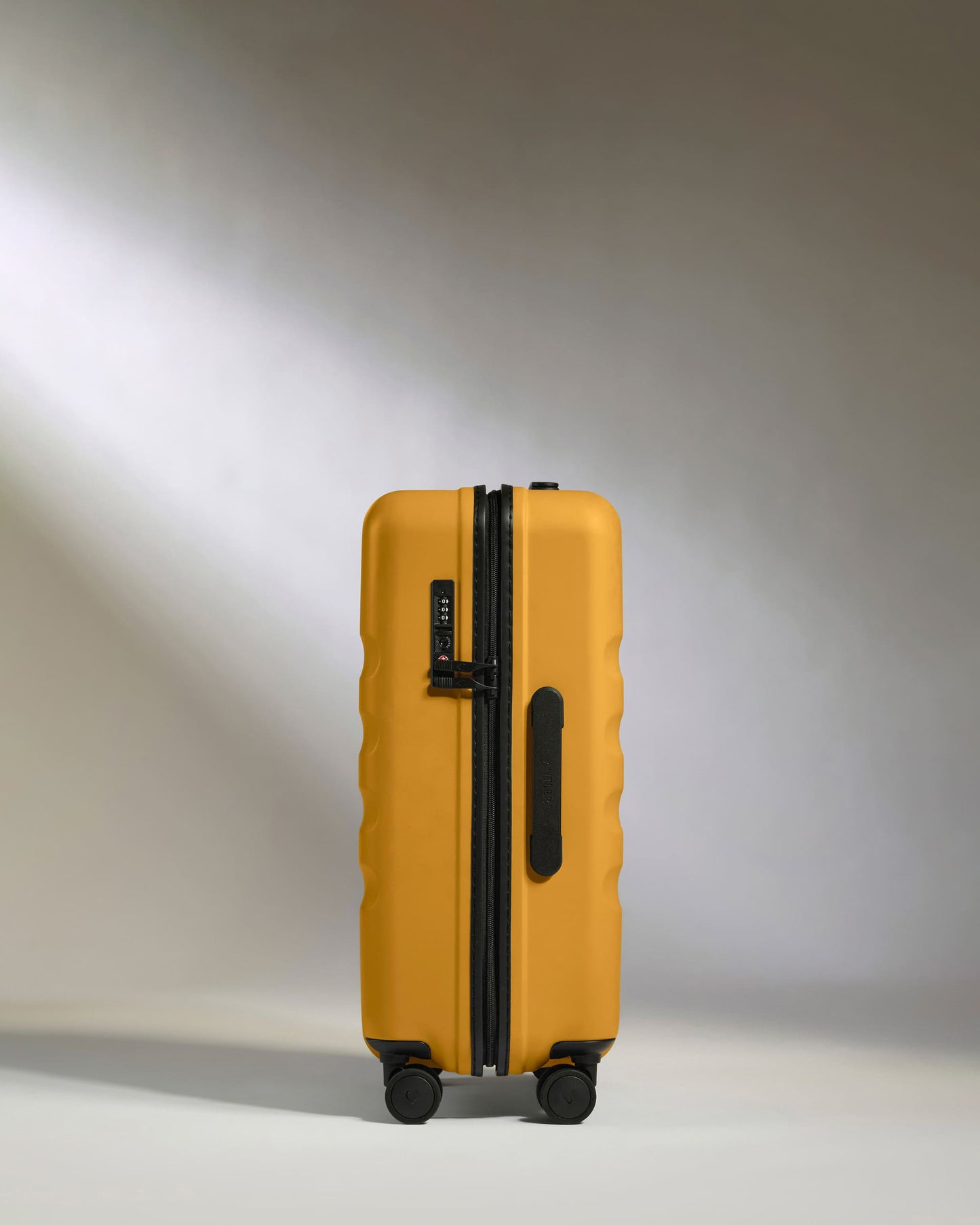Large Cabin Suitcase in Mustard Yellow - Icon Stripe
